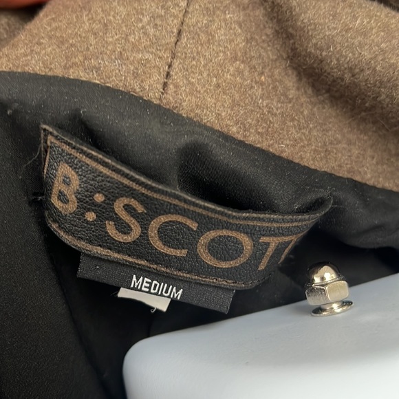 Cobra collar jacket - Picture 5 of 5